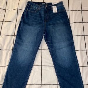 Old Navy “The Sky-Hi Straight” Extra High Rise Jeans